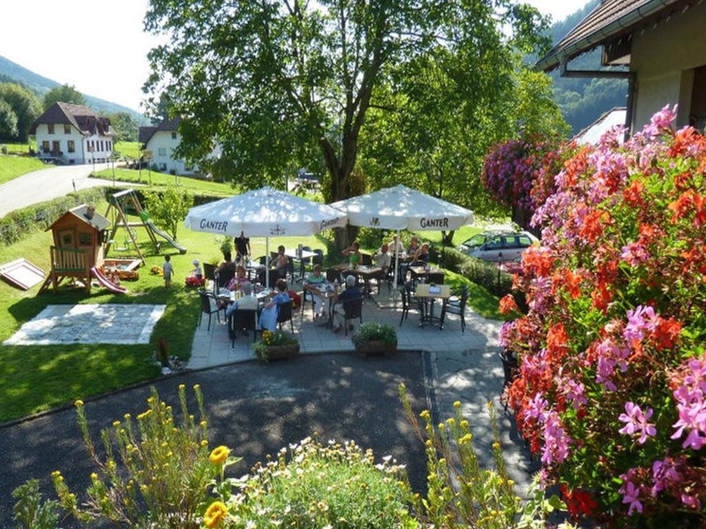 Cafe-Pension Endehof Oberprechtal Exterior foto